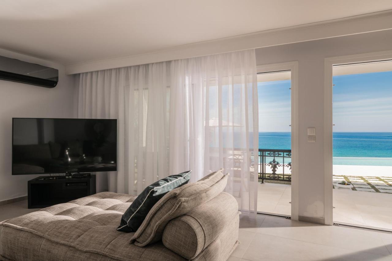 Bala - Seaside Luxury Villa! Villa